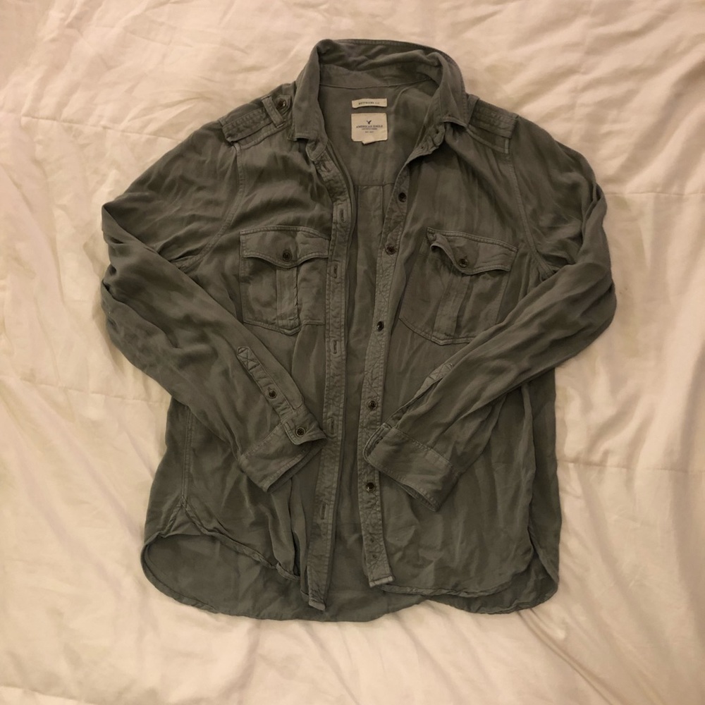AMERICAN EAGLE UTILITY BUTTON UP SHIRT